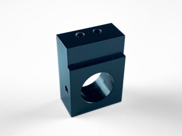 樹脂マシニング加工（台座） | ONIプレシジョン