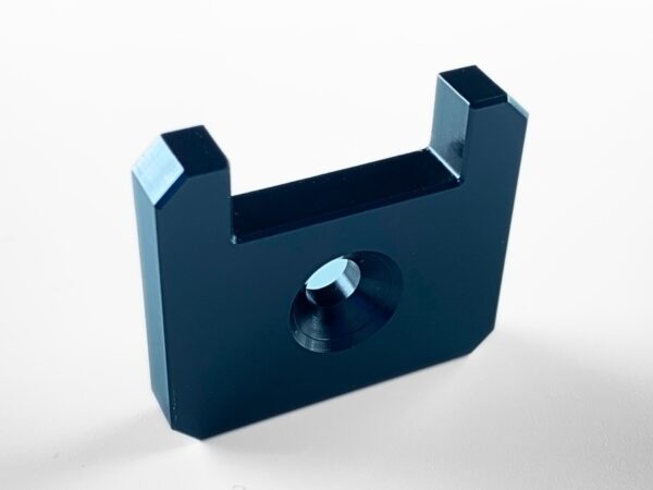 樹脂マシニング加工（ブラケット） | ONIプレシジョン